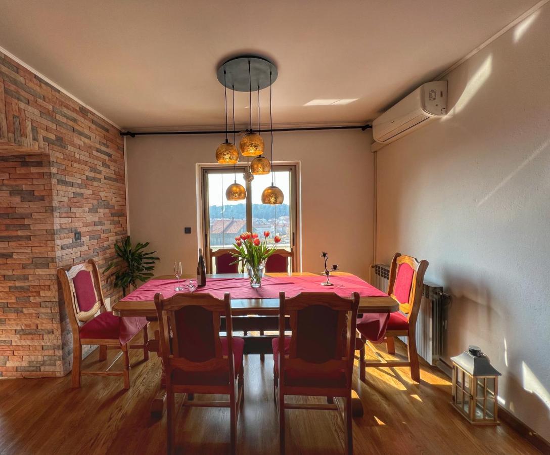 Apartmani Mia Palit Exterior foto