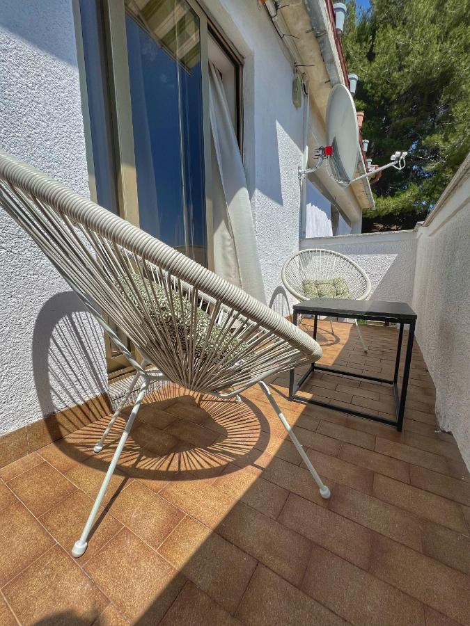 Apartmani Mia Palit Exterior foto